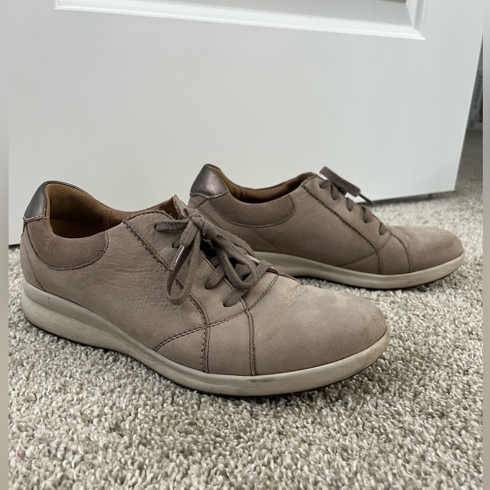 Unstructured By Clark’s Tennis Shoes
